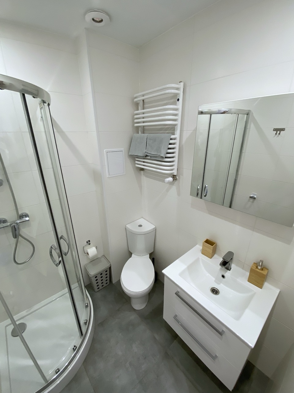 STUDIO FOR TWO PEOPLE