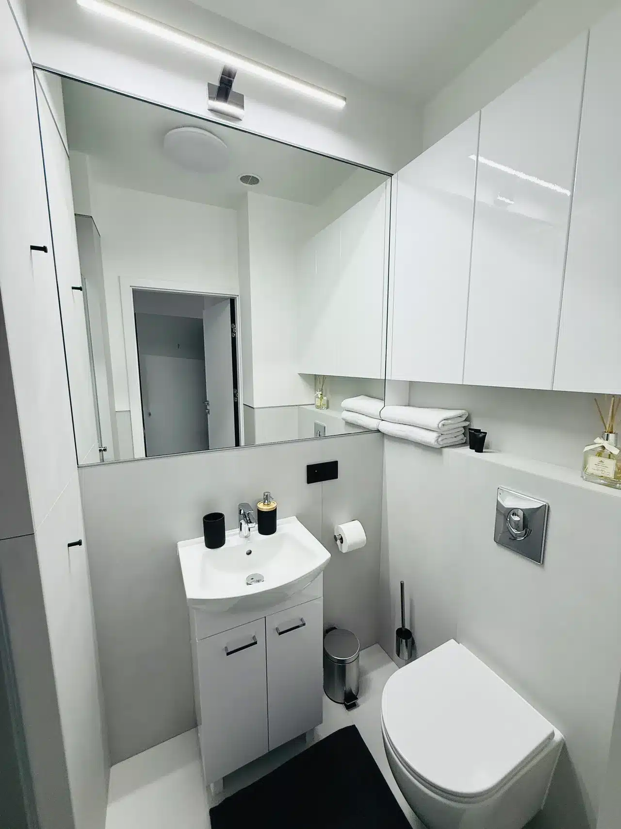 Single Studio Apartment